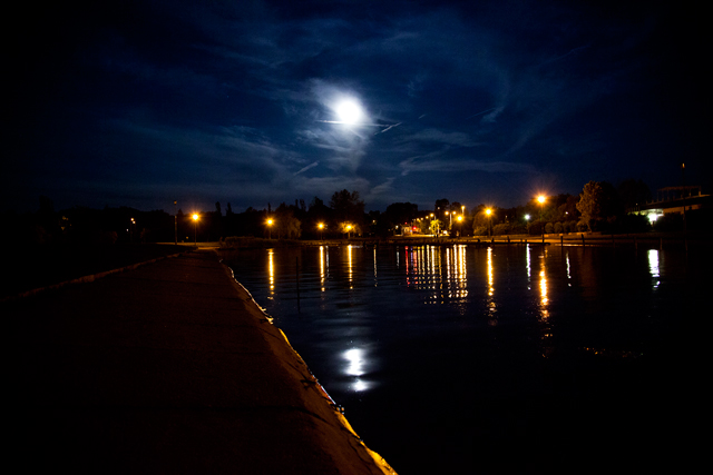 supermoon 120505